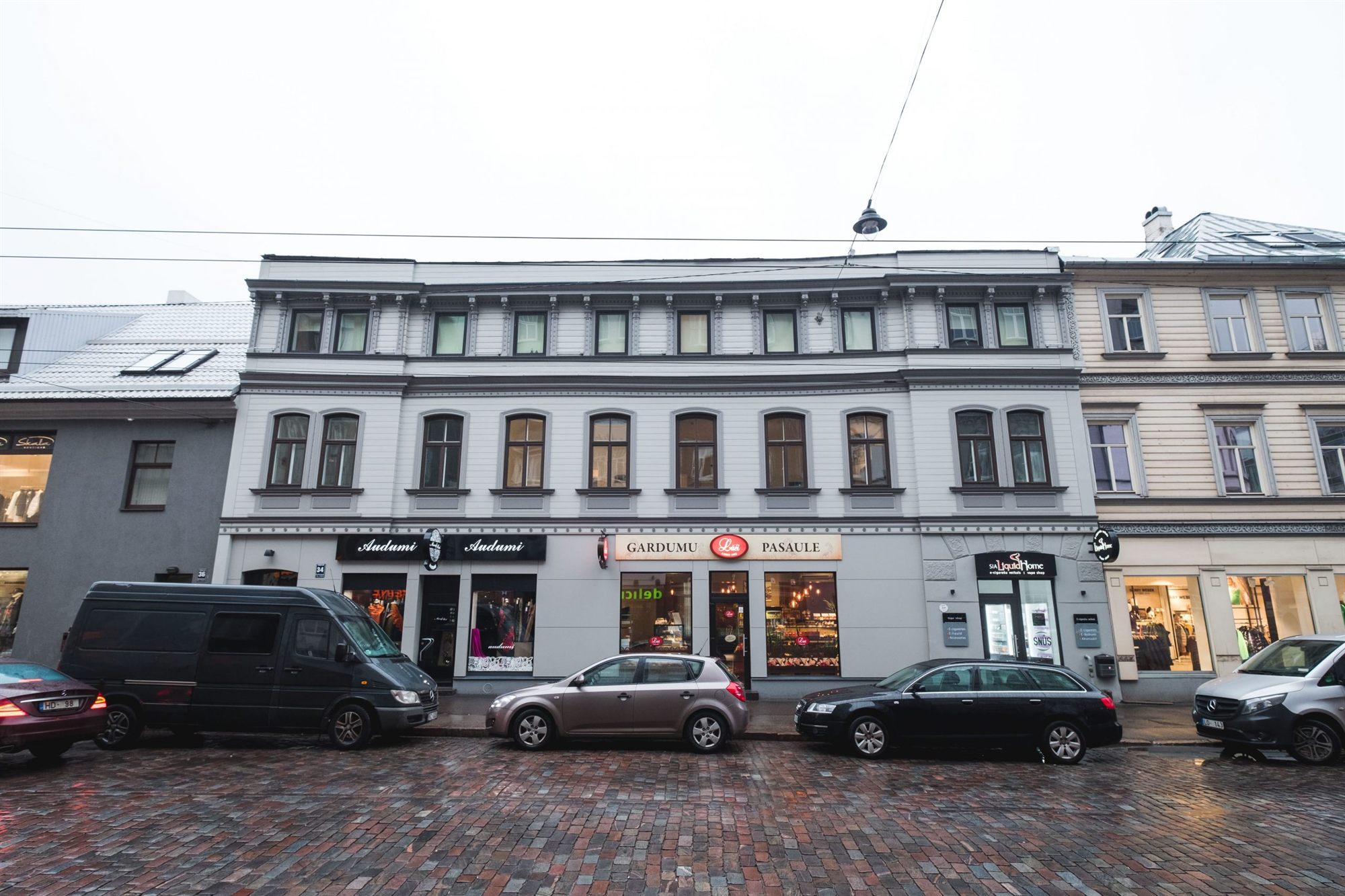 Theatre Residence No 1 2